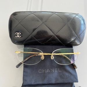 Chanel eyes glass women